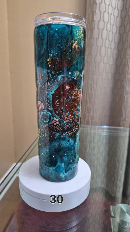 30oz Skinny Strawbler