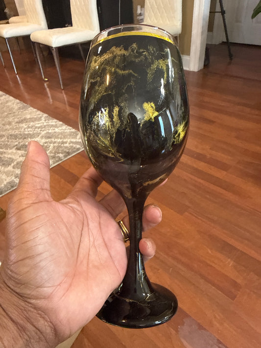 #65 🦋 Wine Glass
